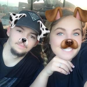 Meet your Posher, Brooke